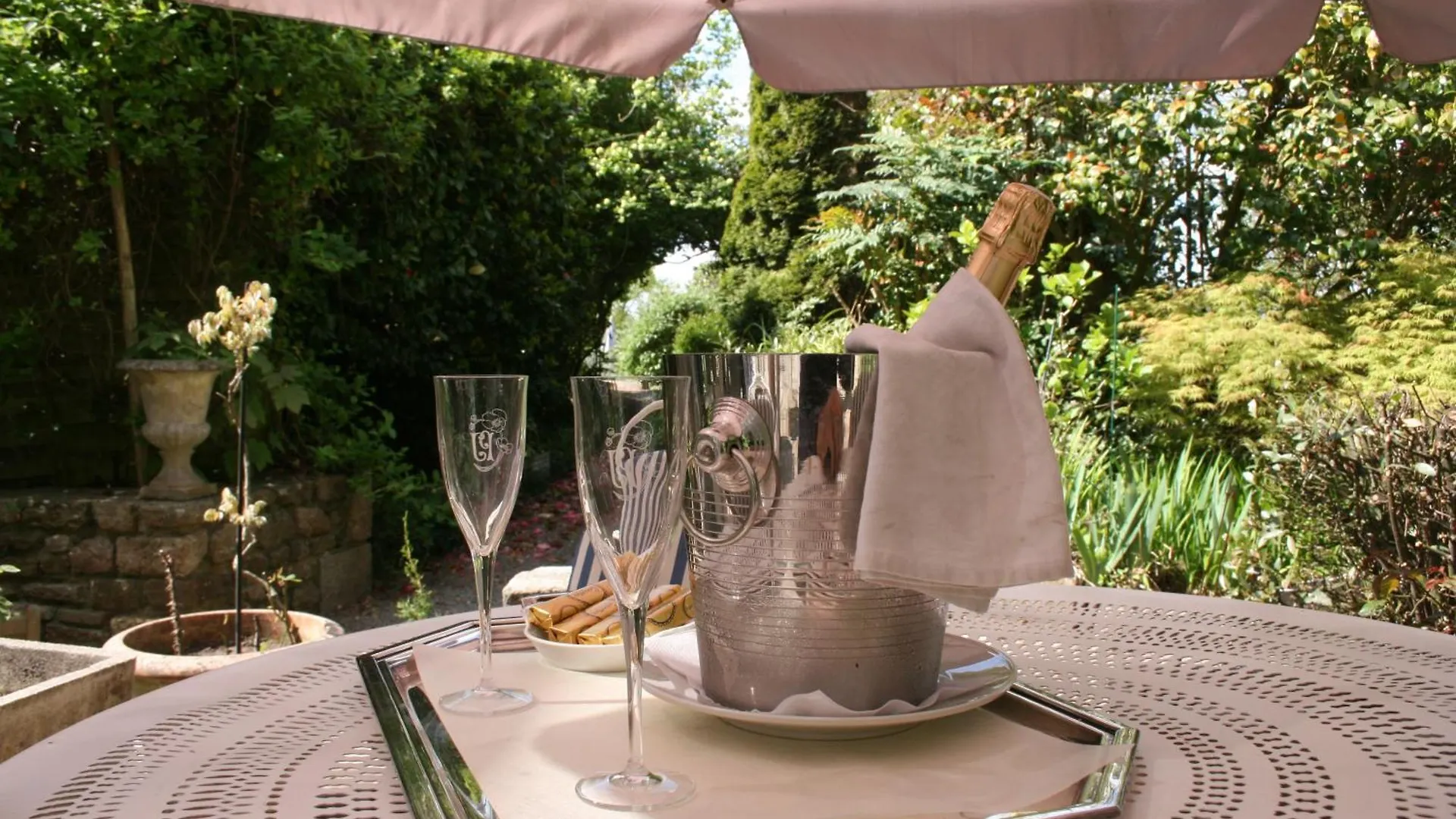 ***  Hotel Le D'Avaugour Dinan France
