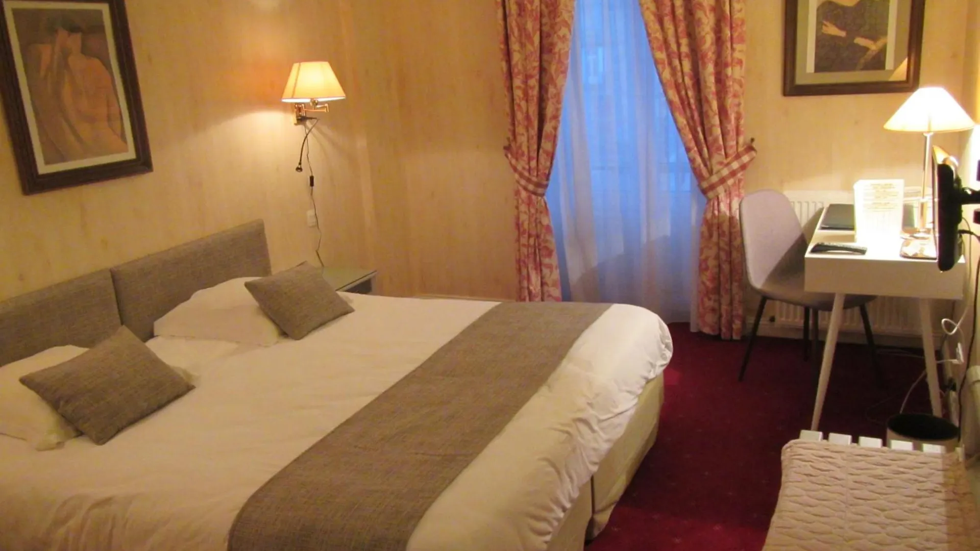 Hotel Le D'Avaugour Dinan France