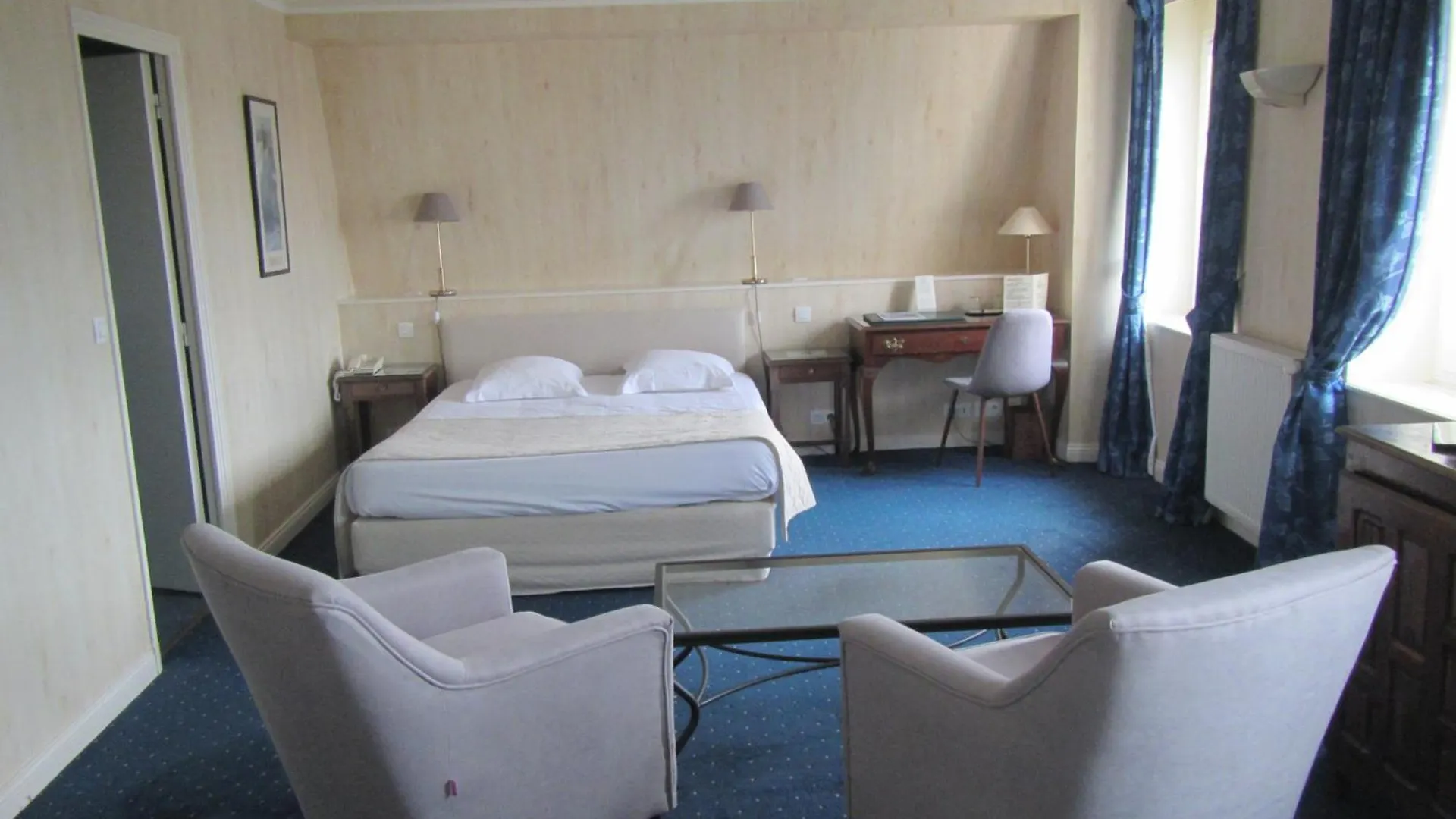 Hotel Le D'Avaugour Dinan