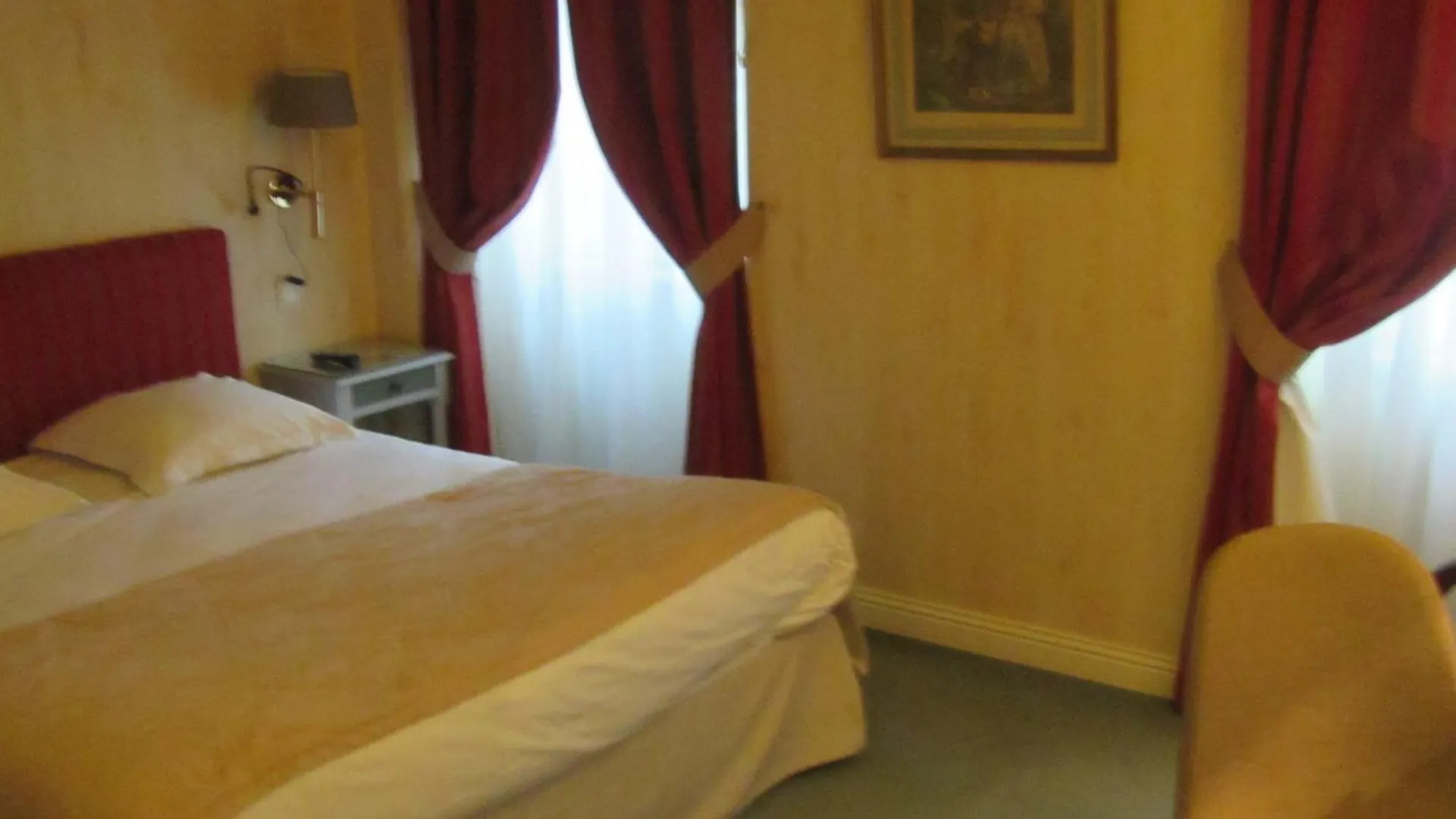 Hotel Le D'Avaugour Dinan