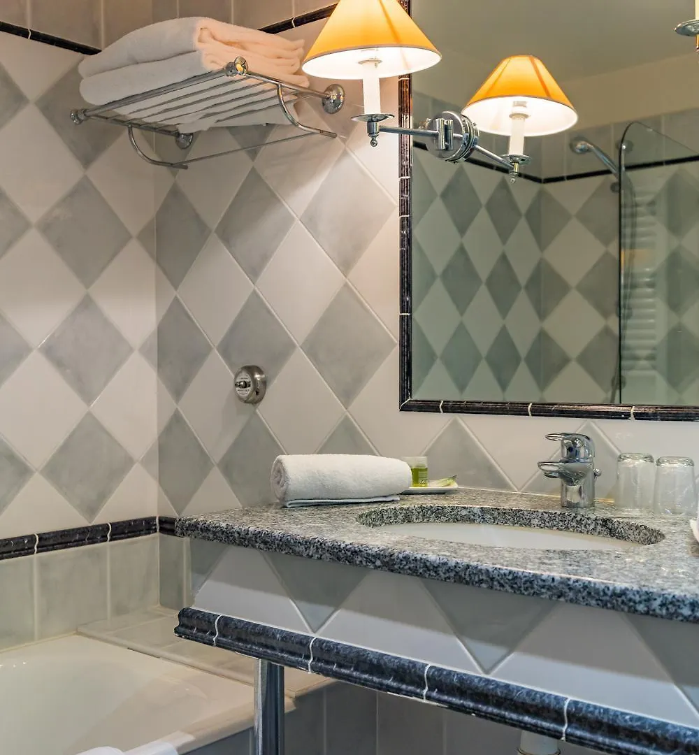 Hotel Le D'Avaugour Dinan